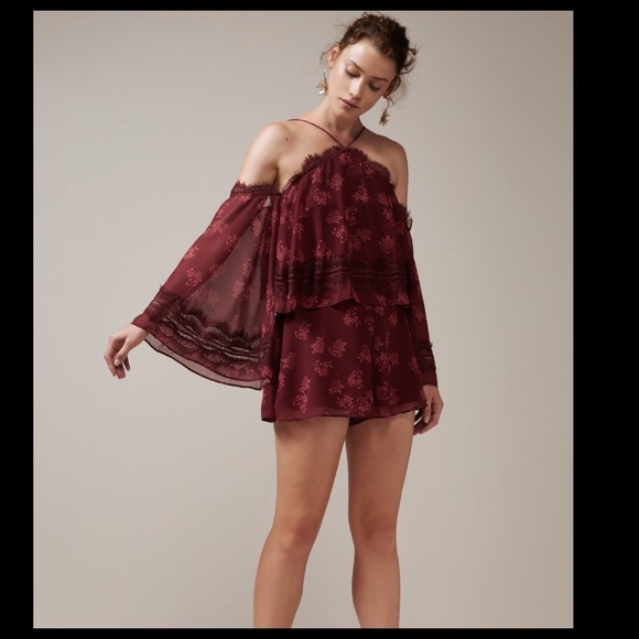 Keepsake off shoulder playsuit NWT - Picture 2 of 2